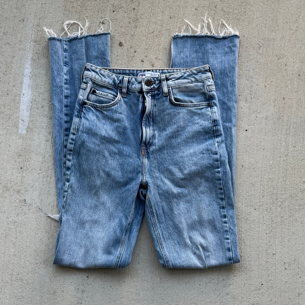 Zara Distressed Hi-Rise Straight Leg Jeans Women's 4 Blue Denim Slit Hem Acid - Picture 12 of 13